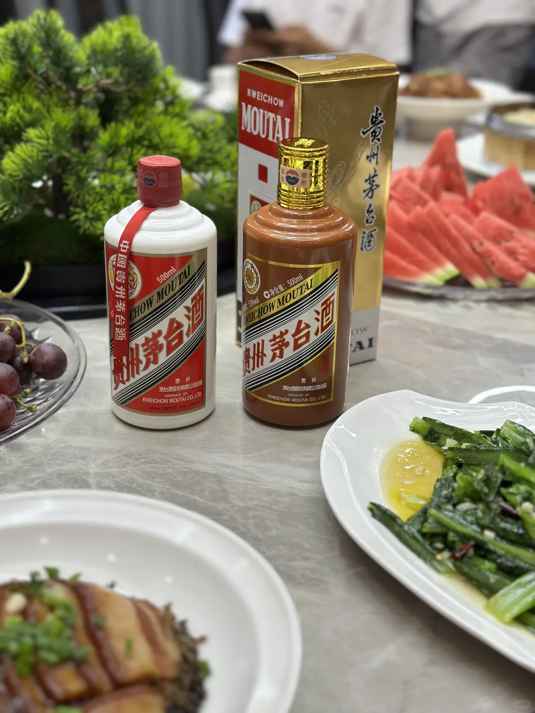 【强烈推荐】商务晚宴新风尚，品鉴茅台珍稀