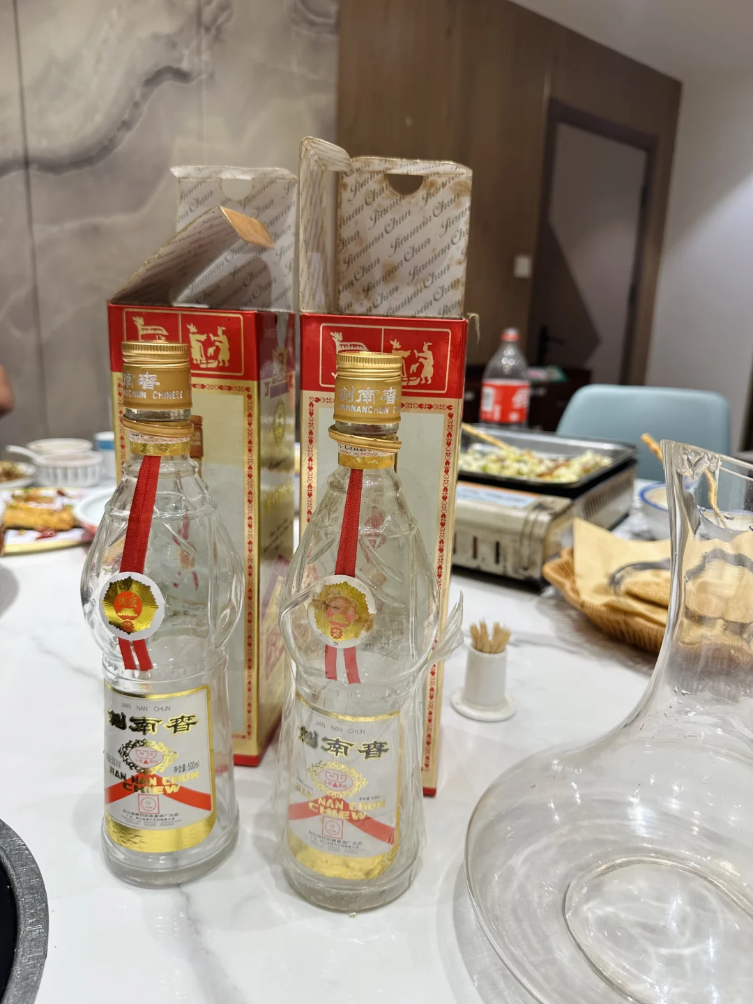 老酒配老友