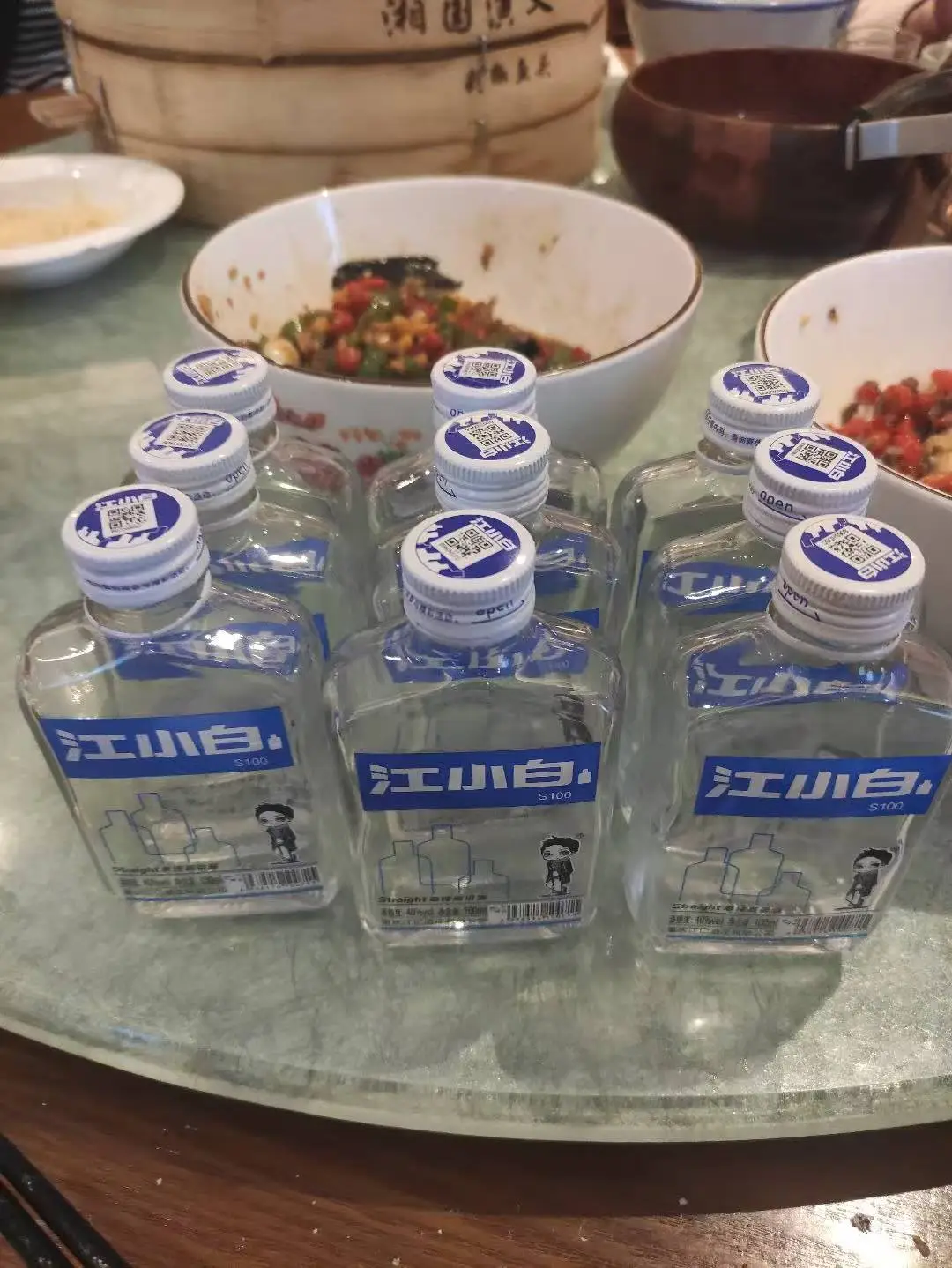 夏天就喝白酒！江小白！！