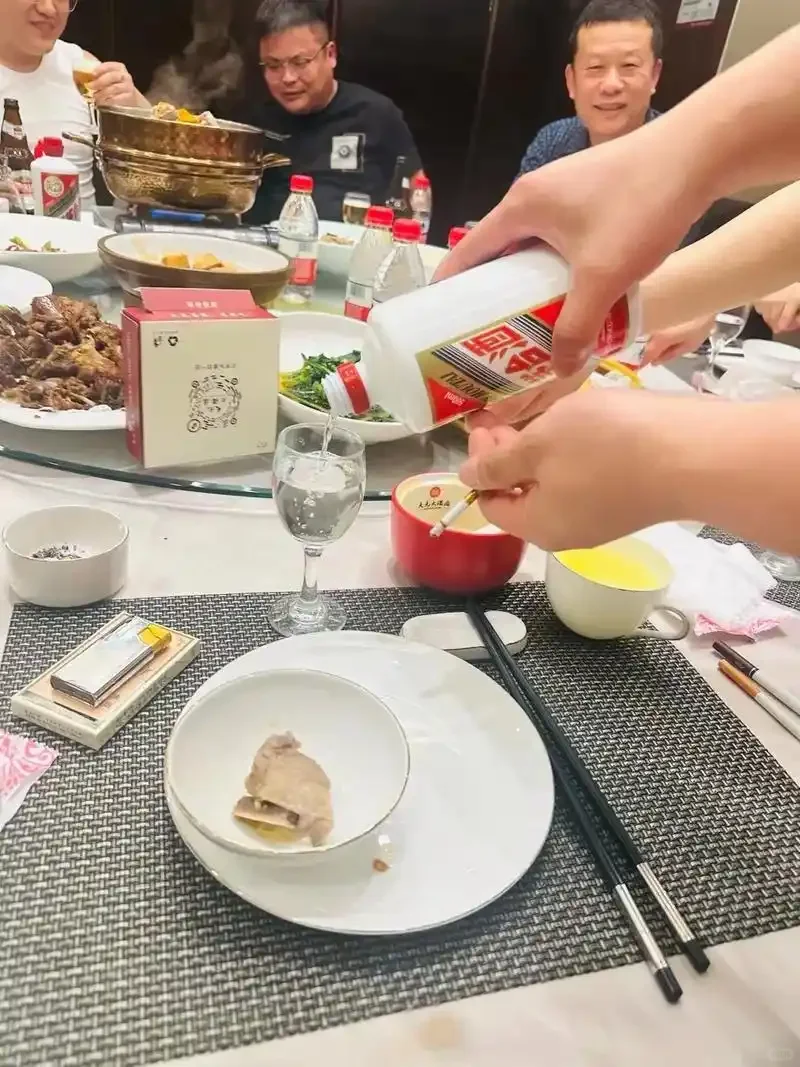 商务茅台：高端聚会的新风尚