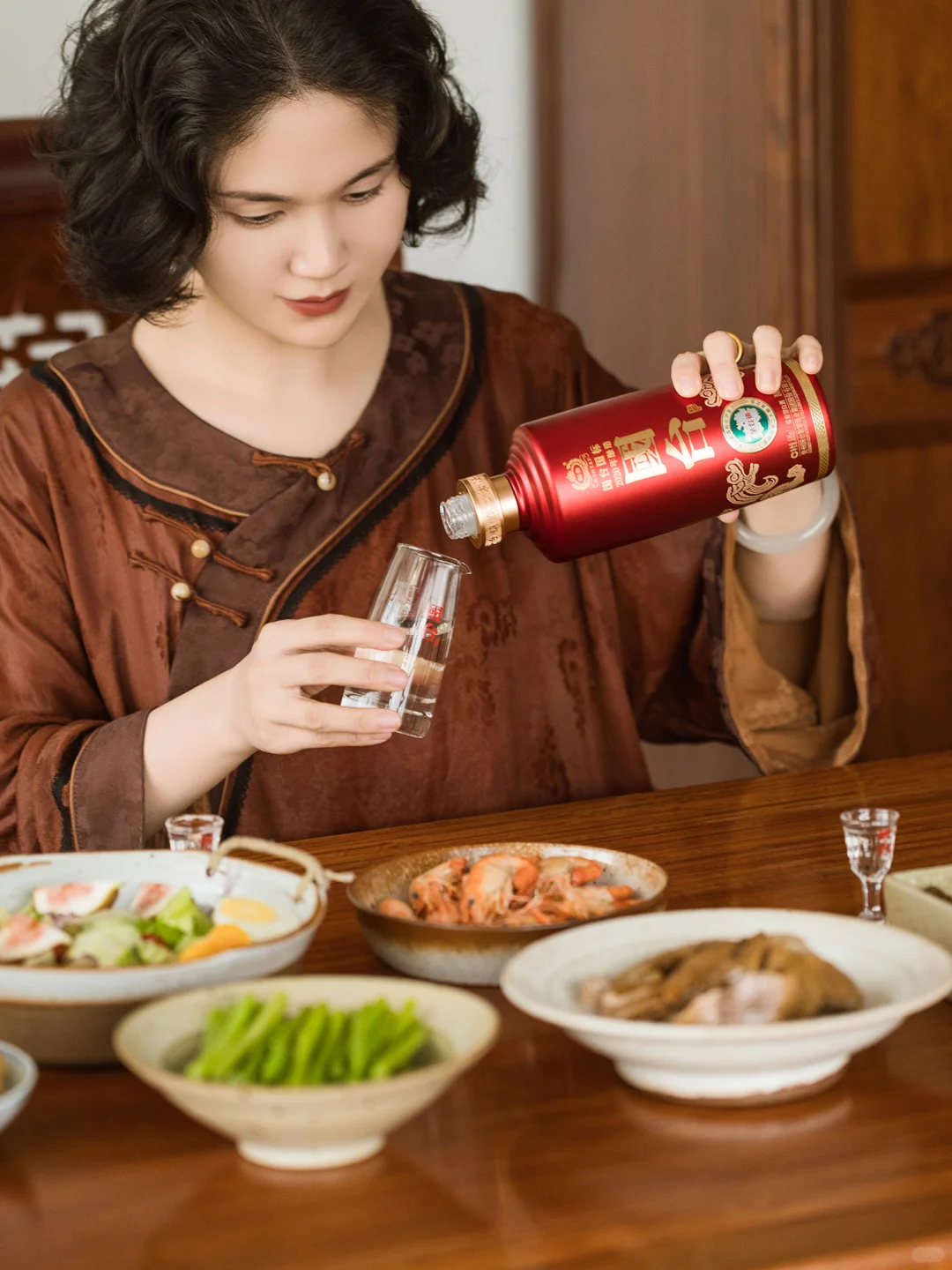 一杯真实年份酱香，敬多彩的生活和深情的你