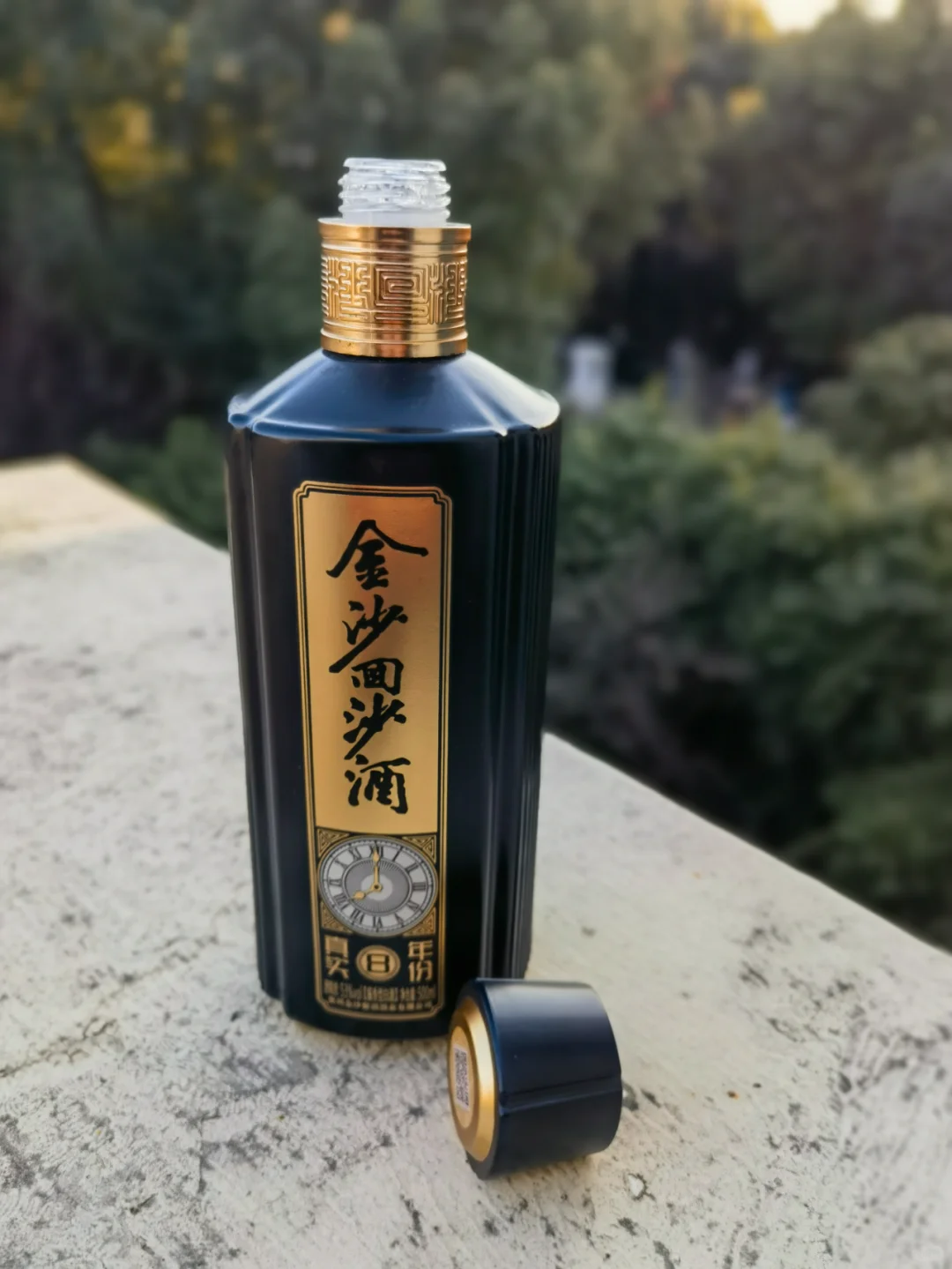 品酒中年人_金沙回沙酒之真6真8