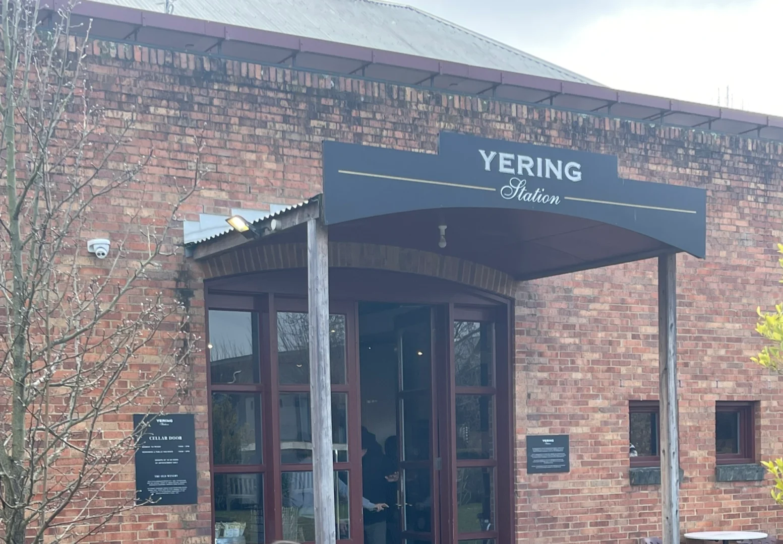 墨尔本周边游——?yering station葡萄酒酒庄