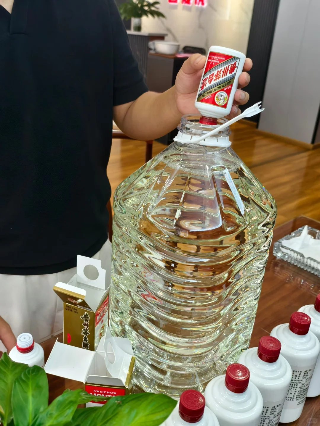 樽中佳酿,时光酝酿的诗意