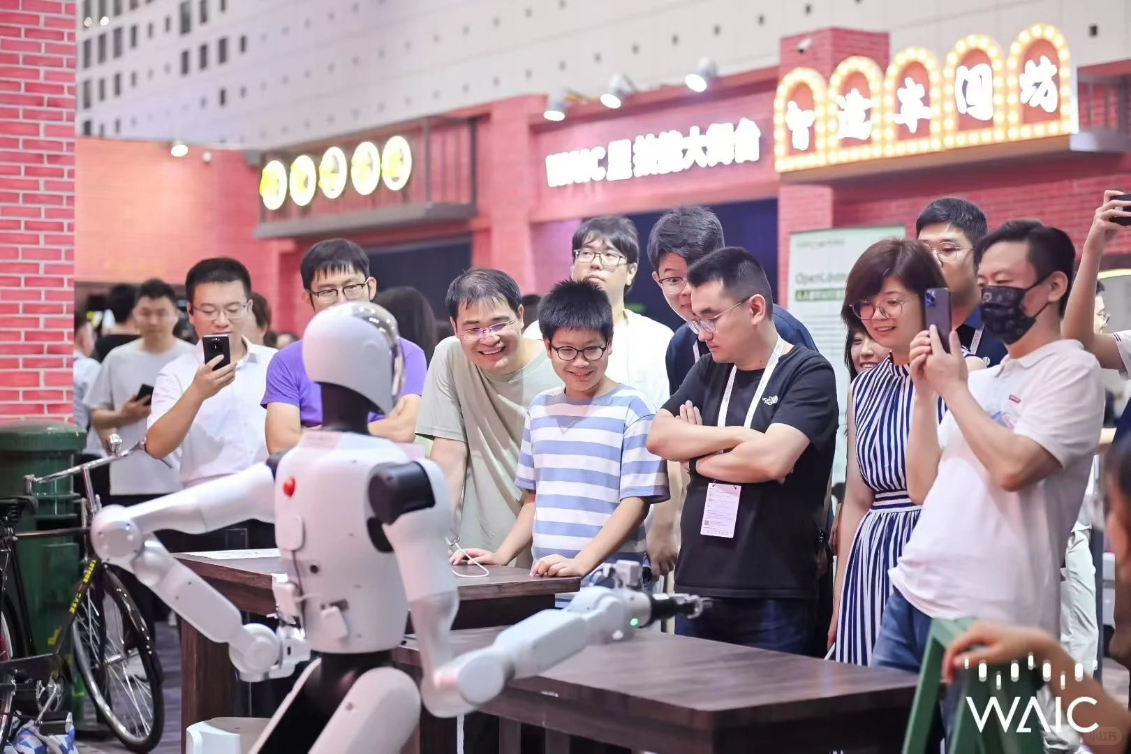 案例展示 |世界人工智能大会 | 展台设计