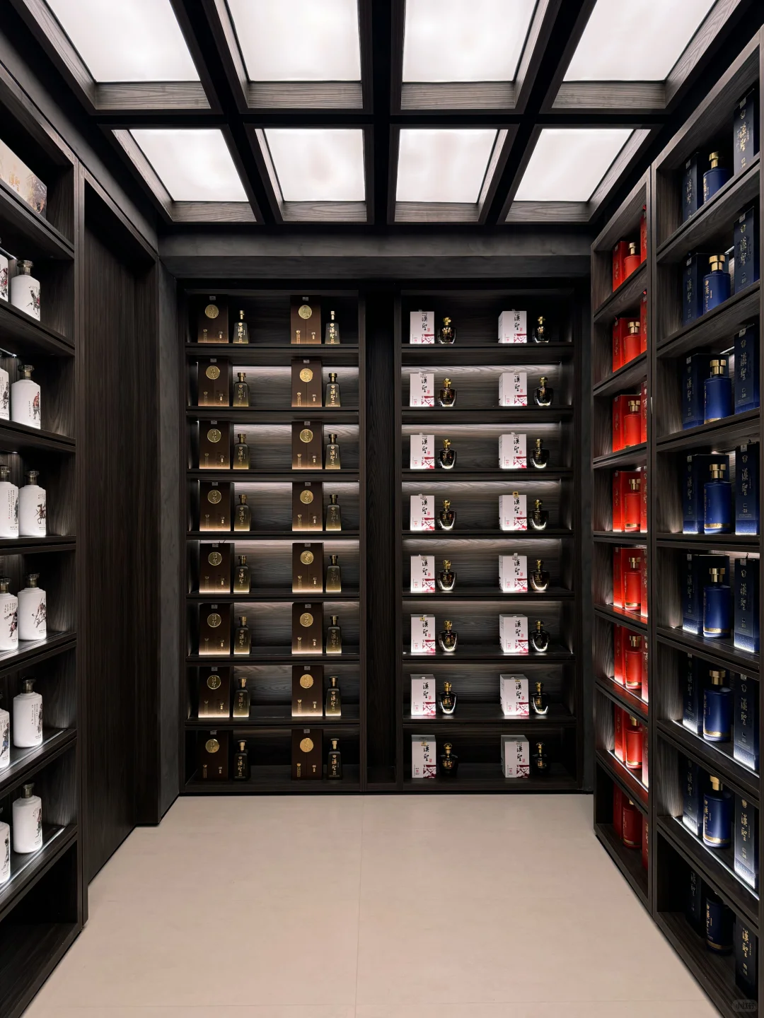 白酒展厅落地，水浒108酱酒的序列之美