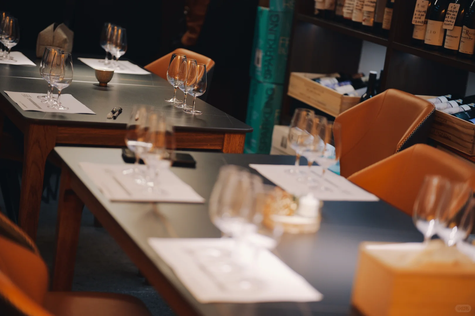 小伙伴第一次体验葡萄酒盲品?，笑到扶墙