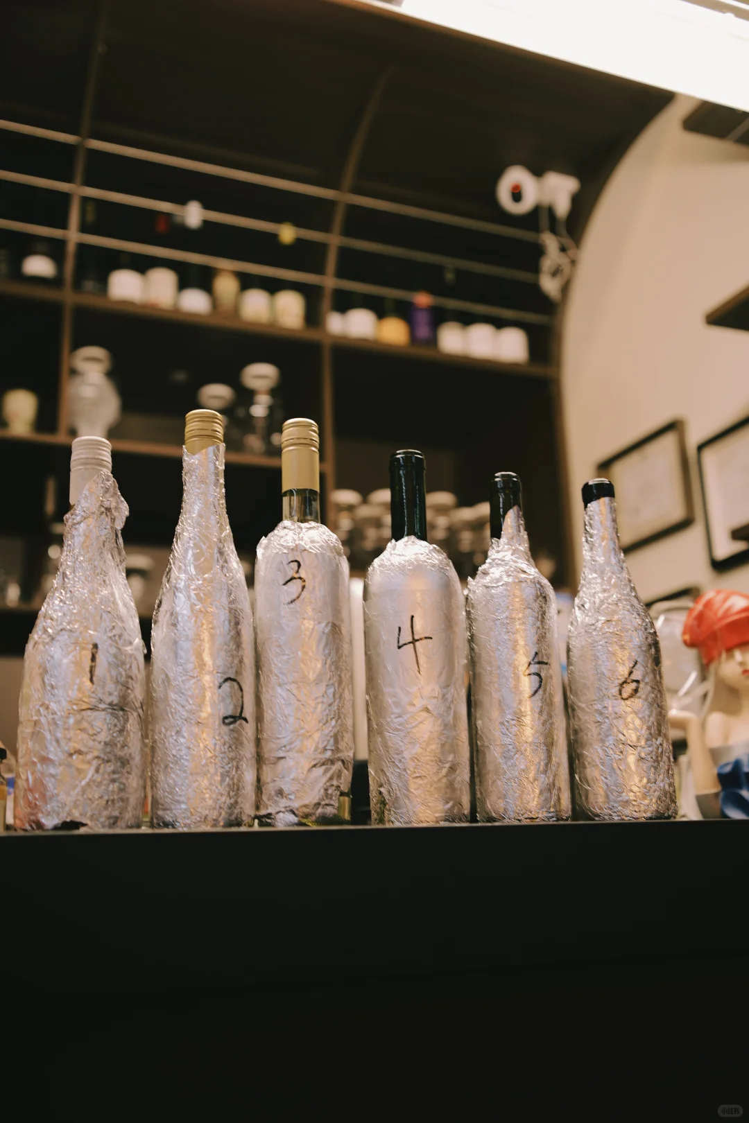 小伙伴第一次体验葡萄酒盲品?，笑到扶墙