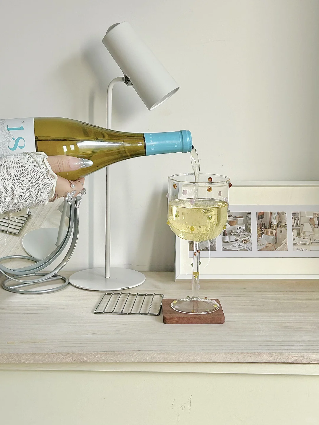 葡萄酒小白亲测！这瓶国产干白，一口就爱上！