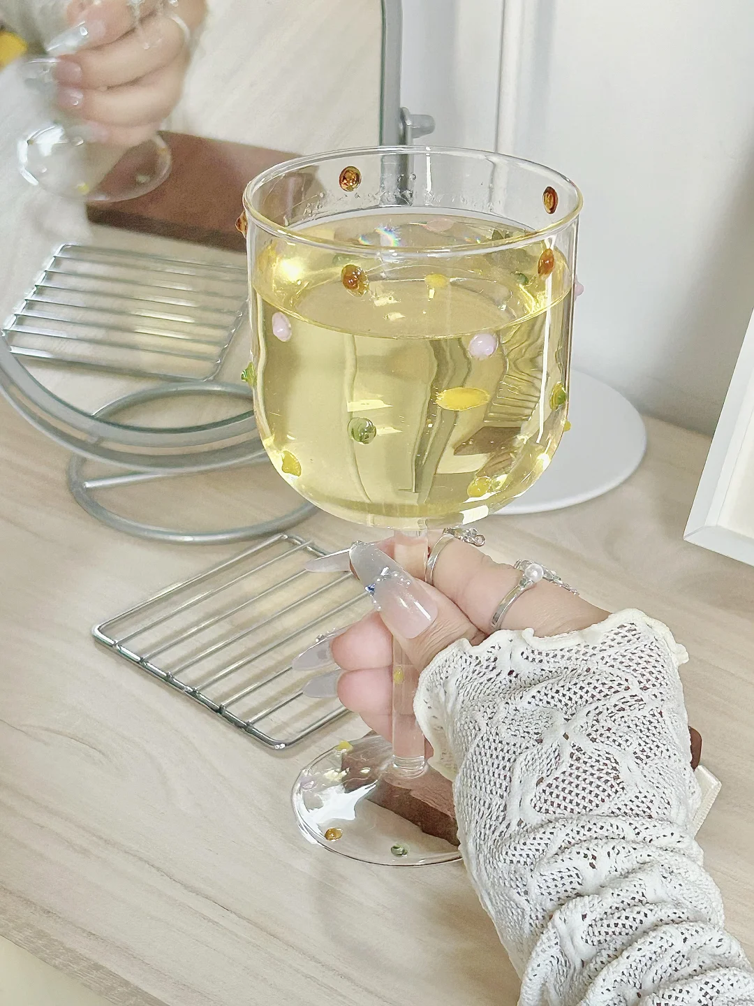 葡萄酒小白亲测！这瓶国产干白，一口就爱上！