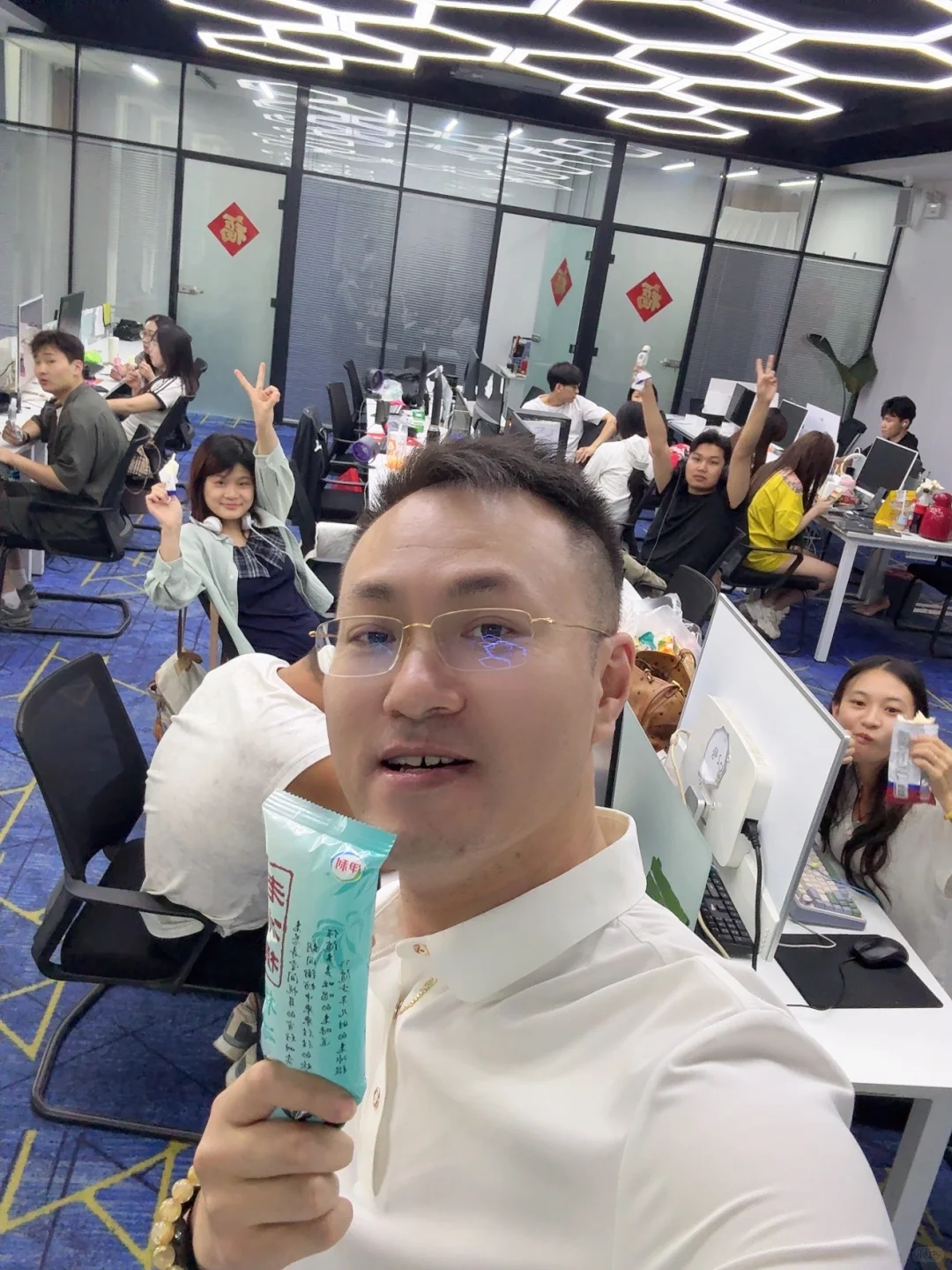 开心，每家公司的规模都越来越大
