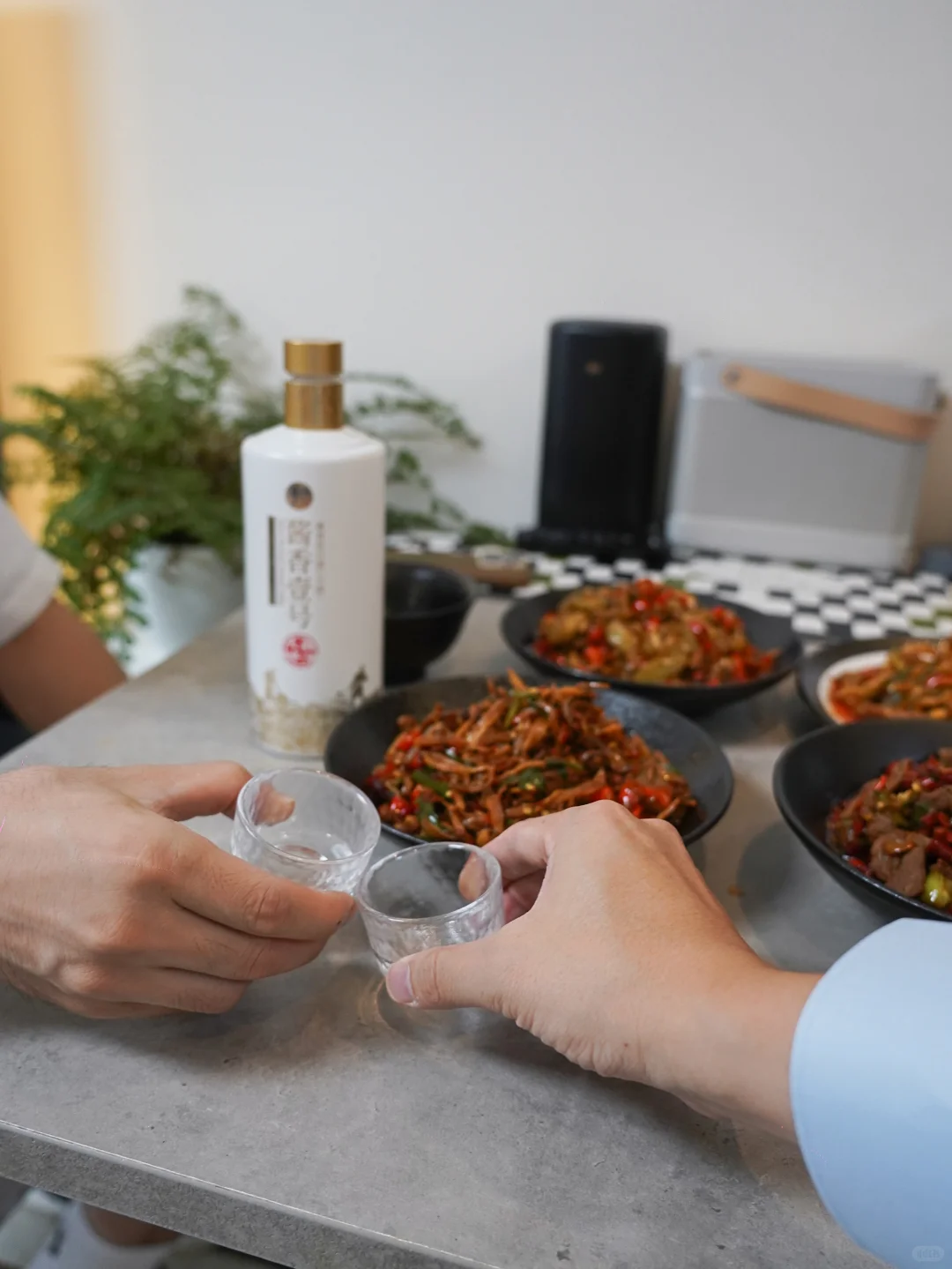 小酌别再乱花钱！盒马这款白酒真的赢很大