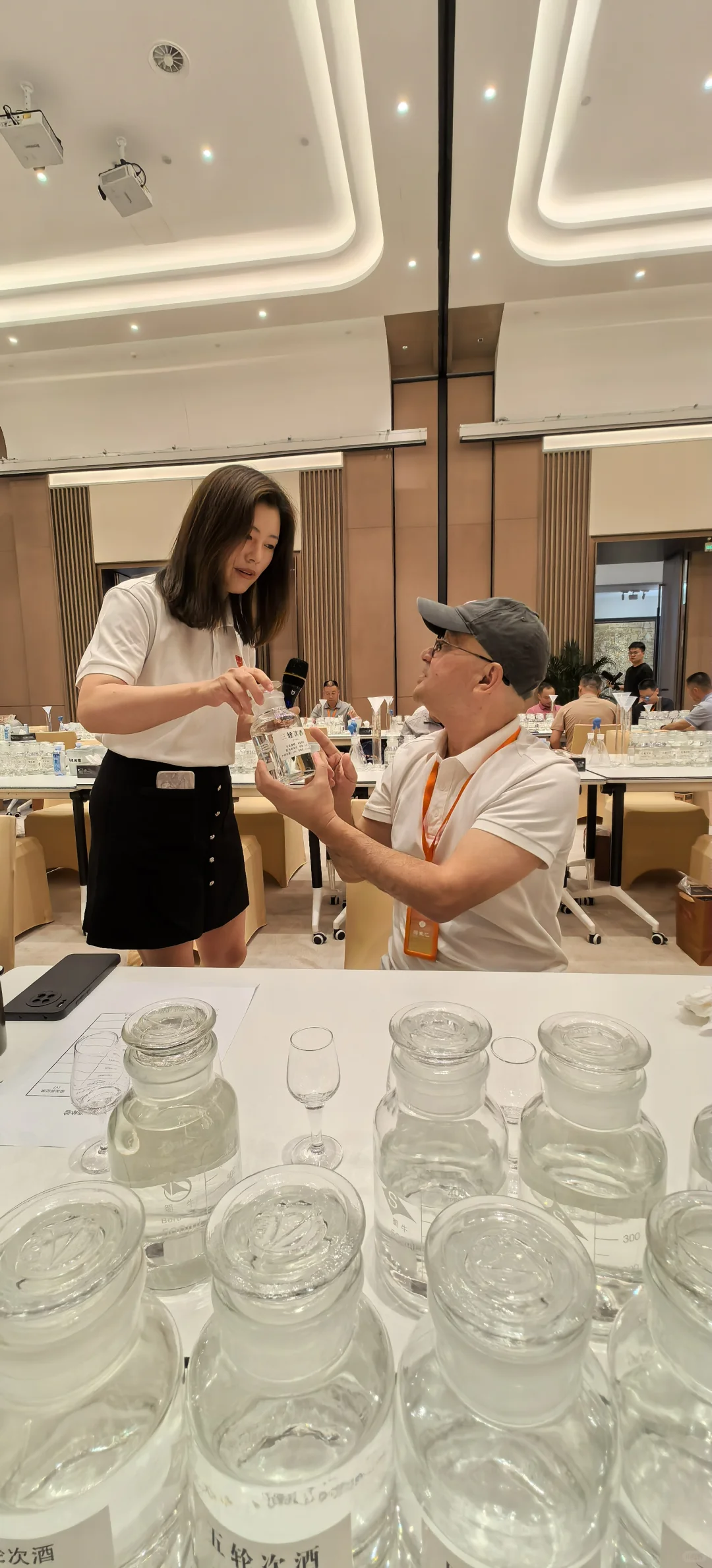 酿造酱香型白酒为啥要取七轮酒？