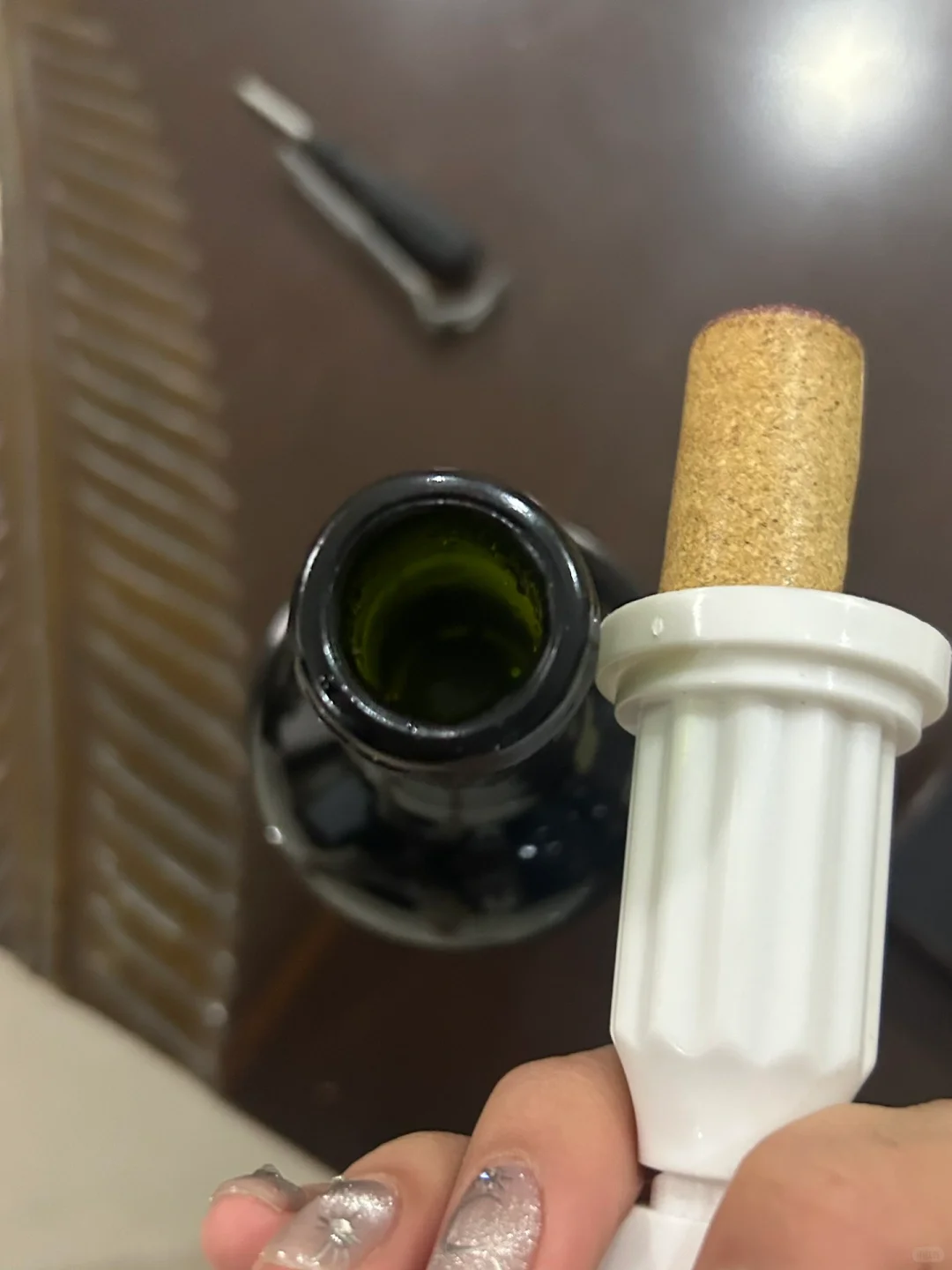 没有红酒起子如何开红酒！看这一篇就够了