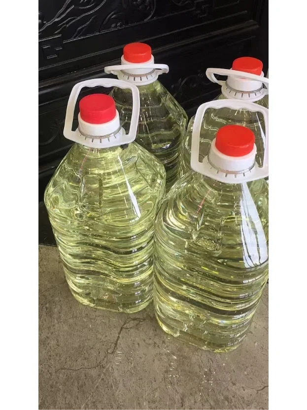 纯粮食酿造，酱香型白酒