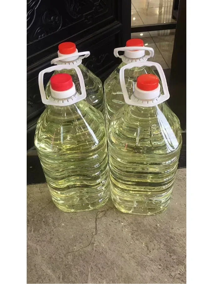 纯粮食酿造，酱香型白酒