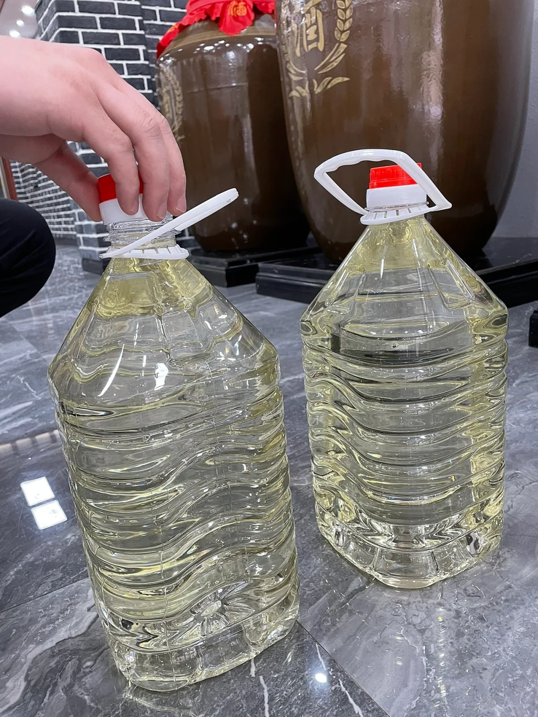 酱香白酒，口感绵柔，性价比超高