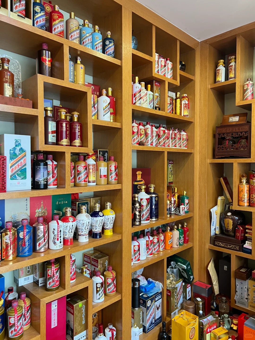 东莞南城 新五丰酒业有限公司