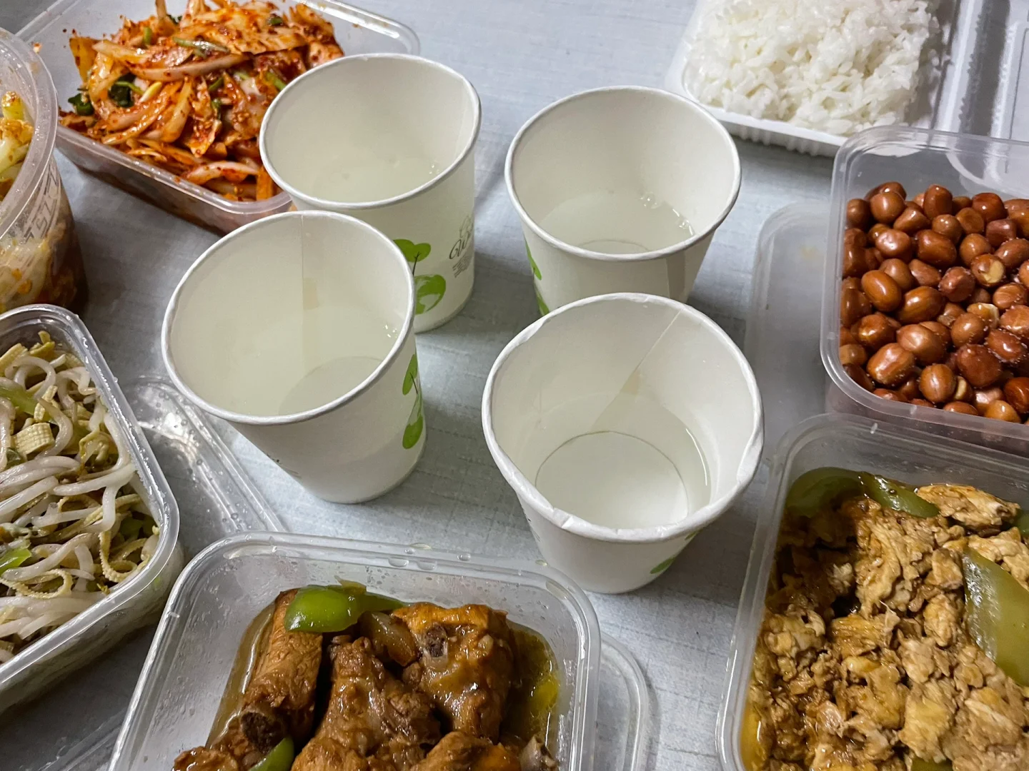 哥们的第一次喝白酒献给了…