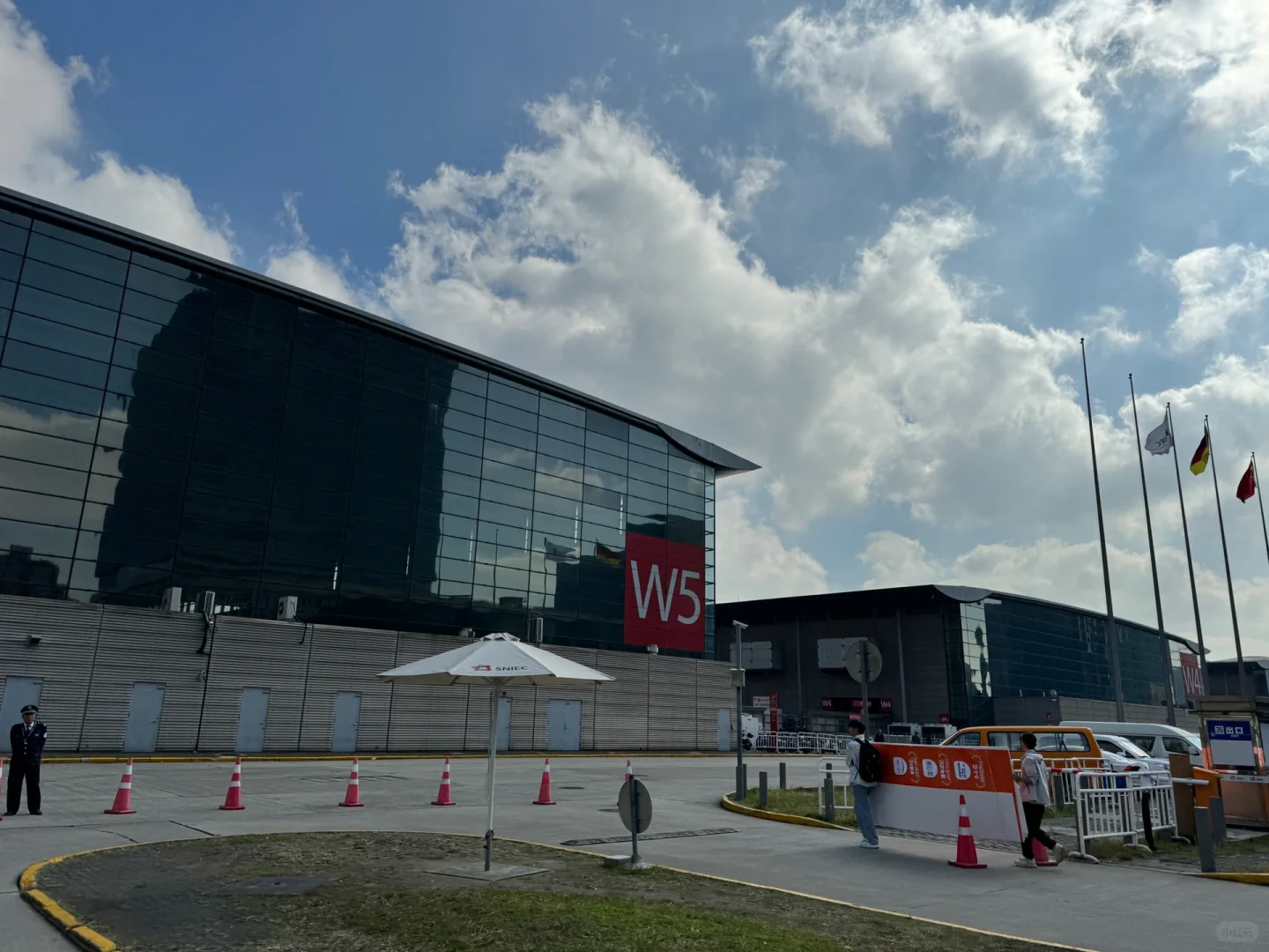 ProWine第一天，人出乎意料的多