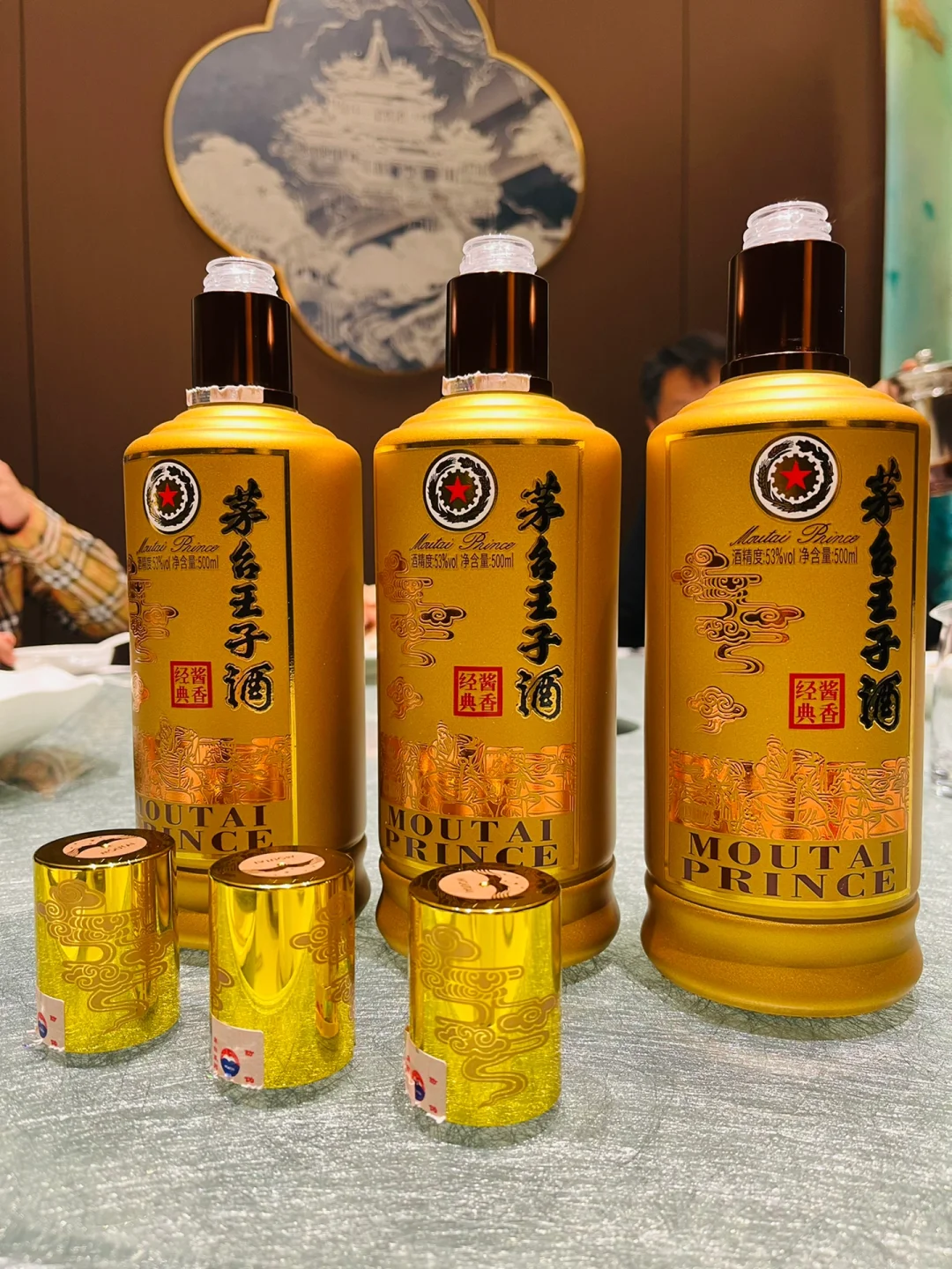 开喝前，拉拉酒线，赏赏酒花，增加点仪式感