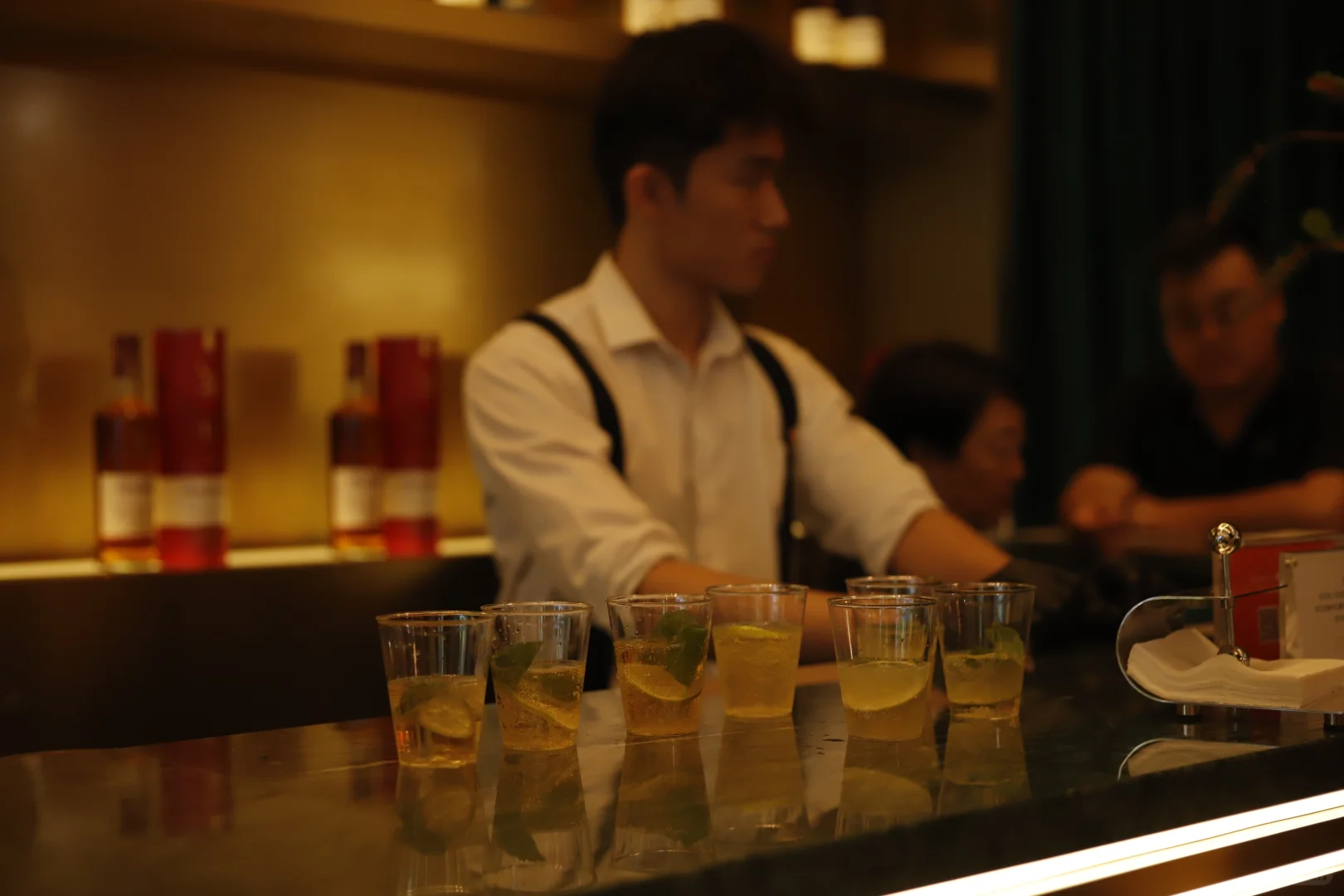 今年的 Whisky L 人太多了