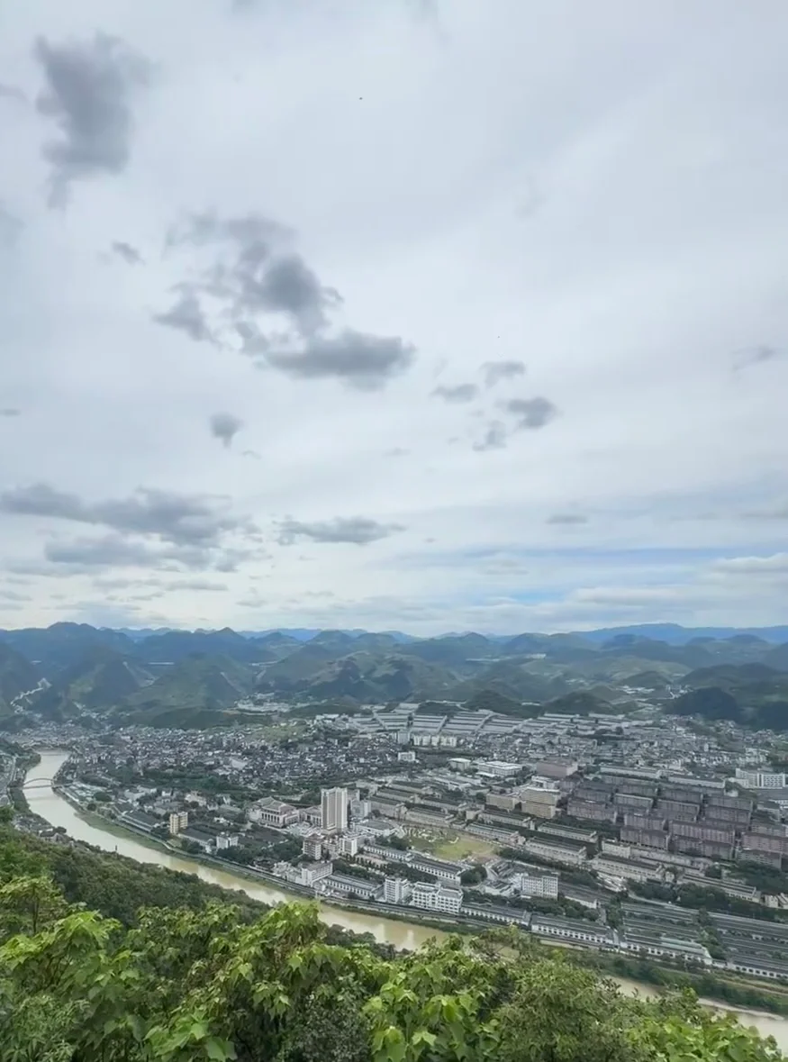 醉美茅台、香飘世界！