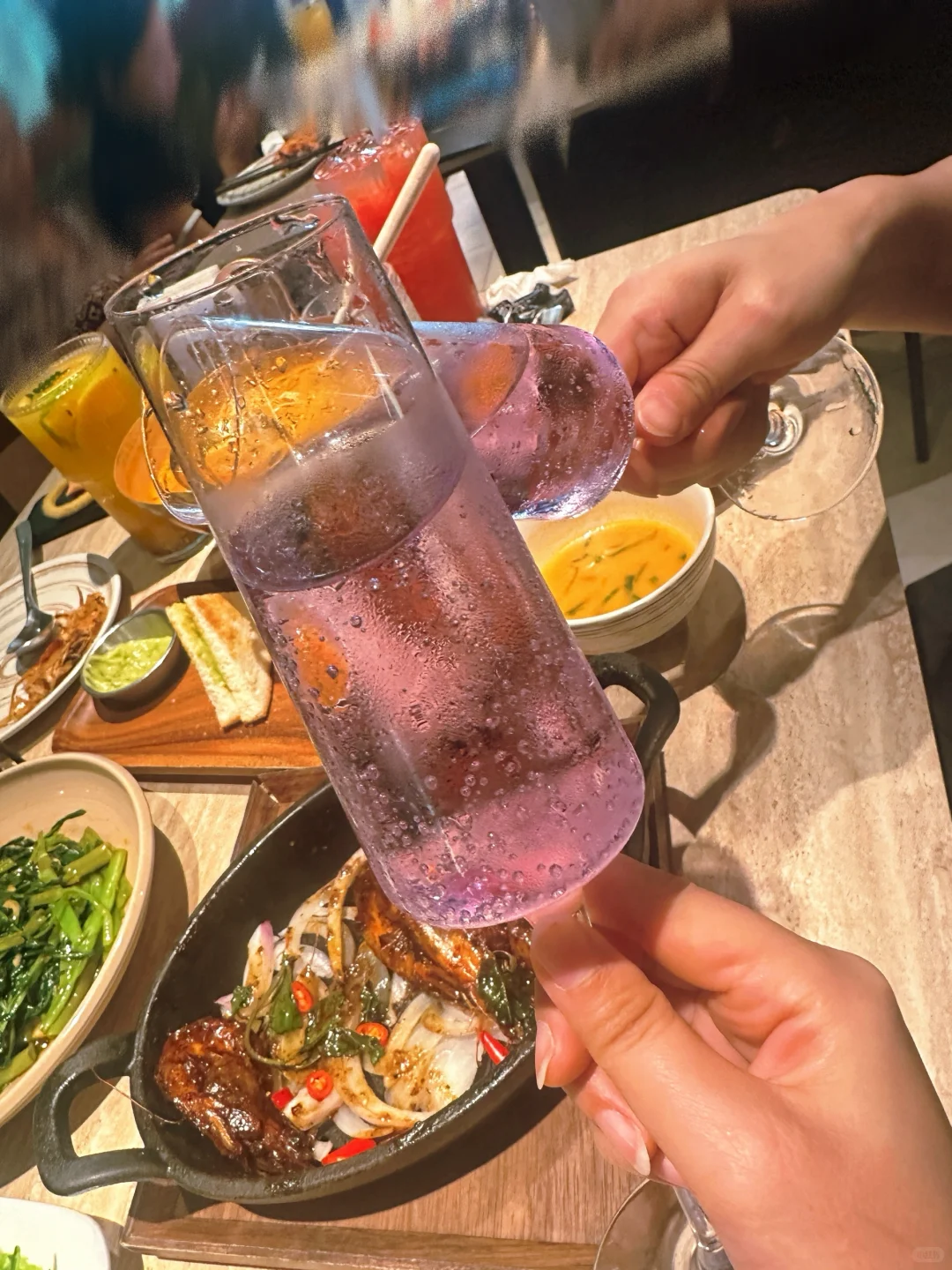 绝美仙紫葡萄酒