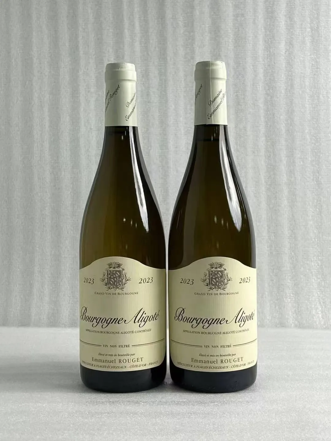 胡杰酒庄系列葡萄酒