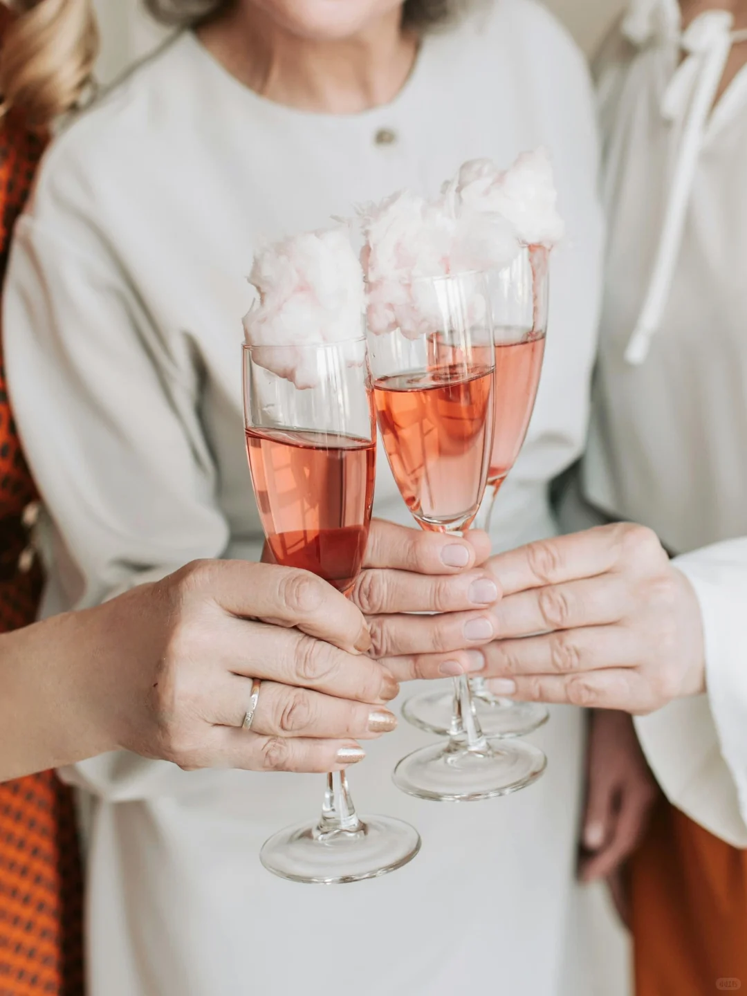 用一杯桃红酒?读懂文艺复兴的浪漫