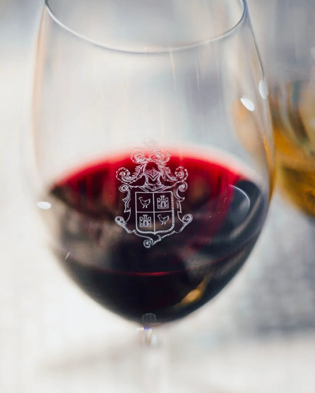 ?美酒进行时！揭秘葡萄酒的酿造过程