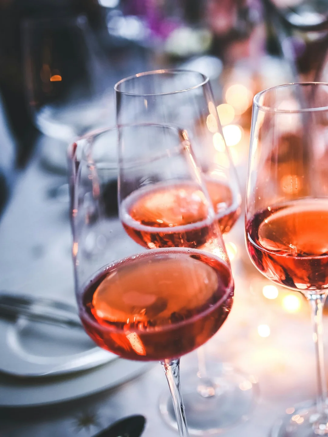 用一杯桃红酒?读懂文艺复兴的浪漫