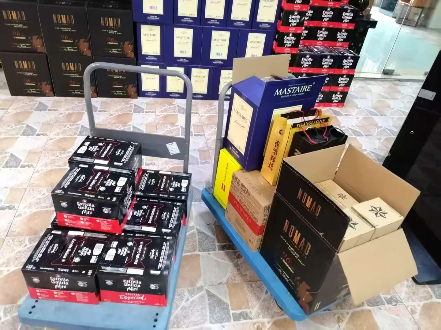 酒水行业的搬砖日常！?