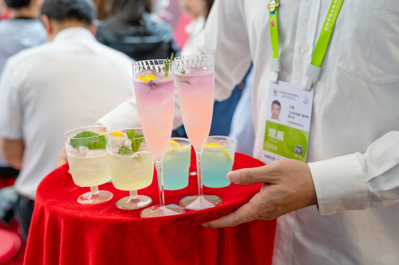 是你们喜欢的调酒师吗