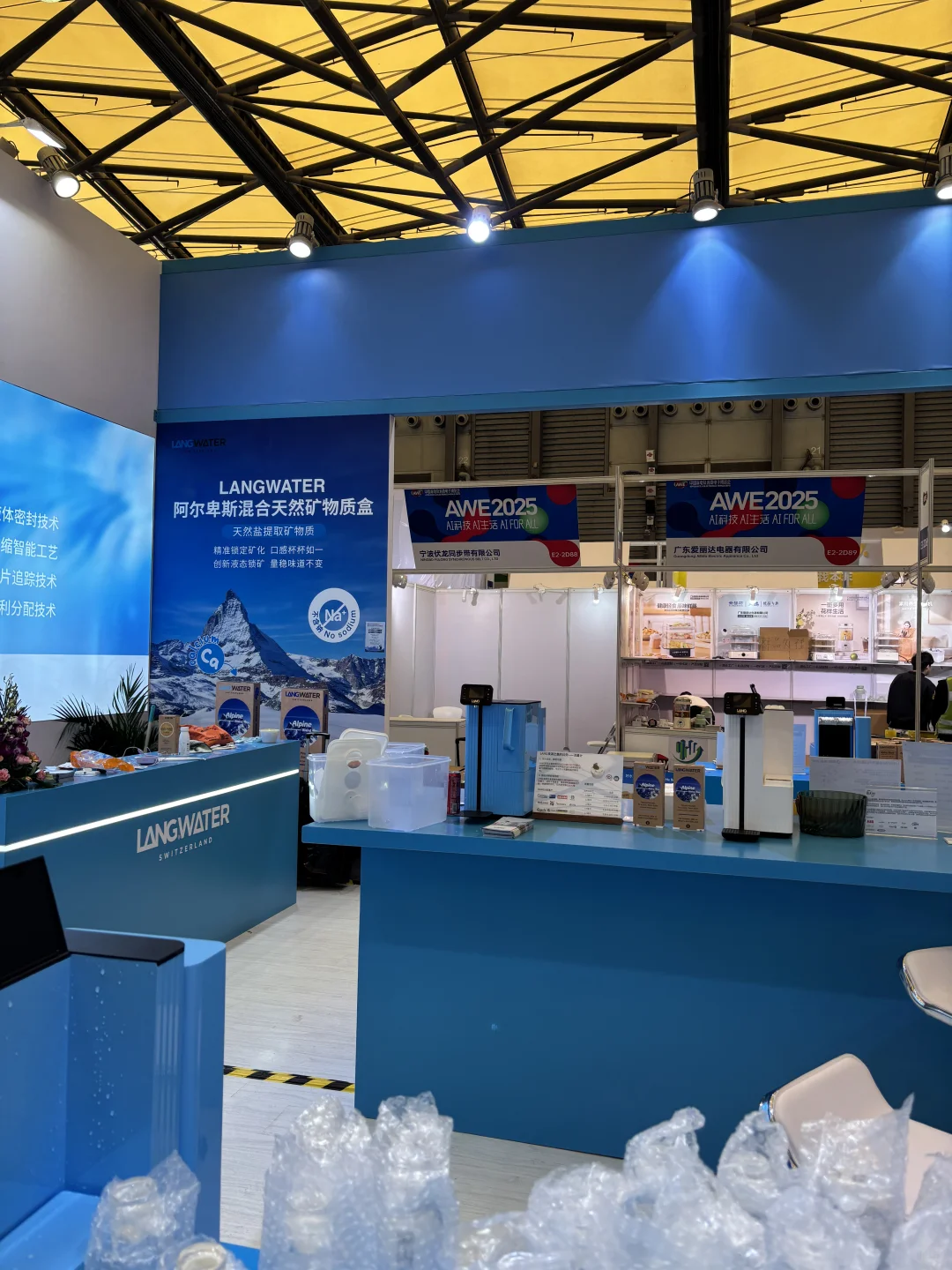 你没见过的展会展台???