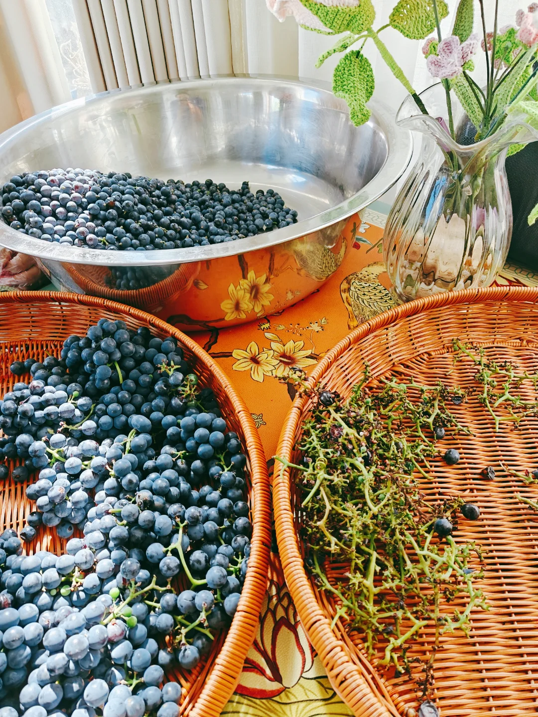 自制葡萄汁与葡萄酒