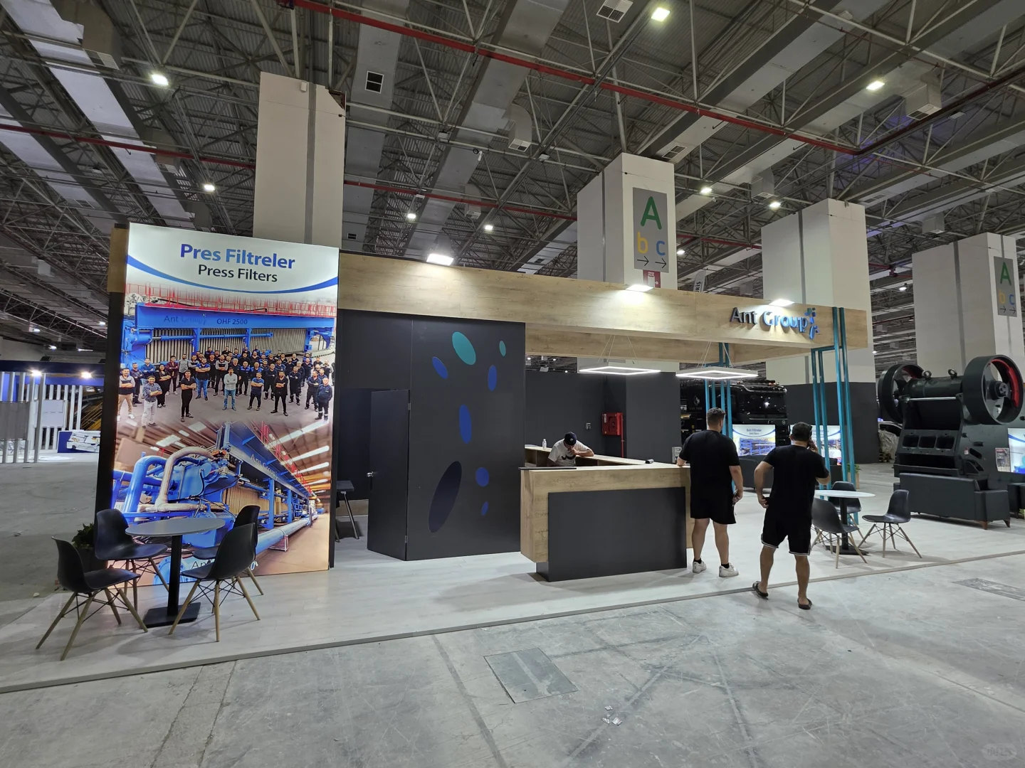 海外木质展台搭建合集