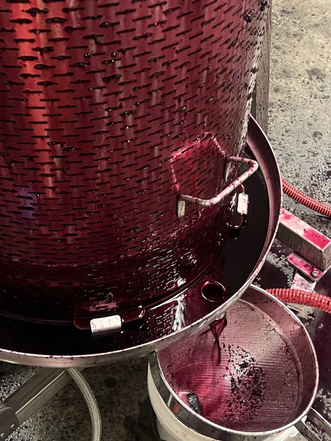 酿酒师日常 Dig out是个苦力活