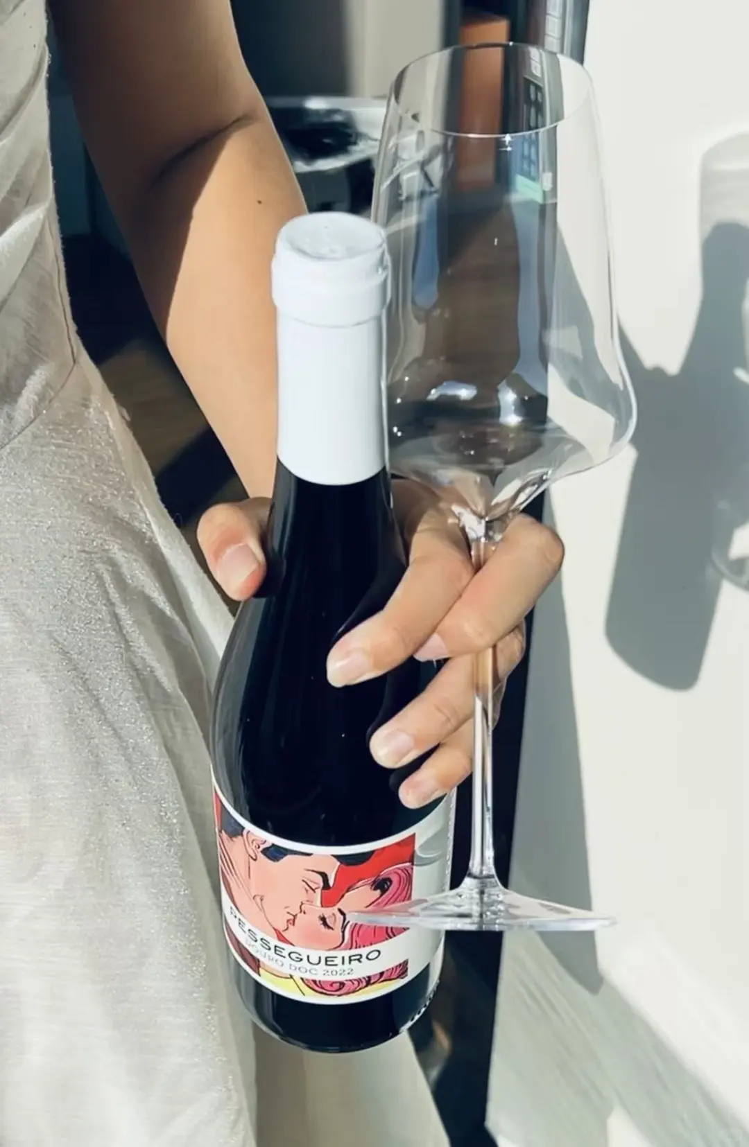 热吻干红葡萄酒,让新婚祝福更有“味”