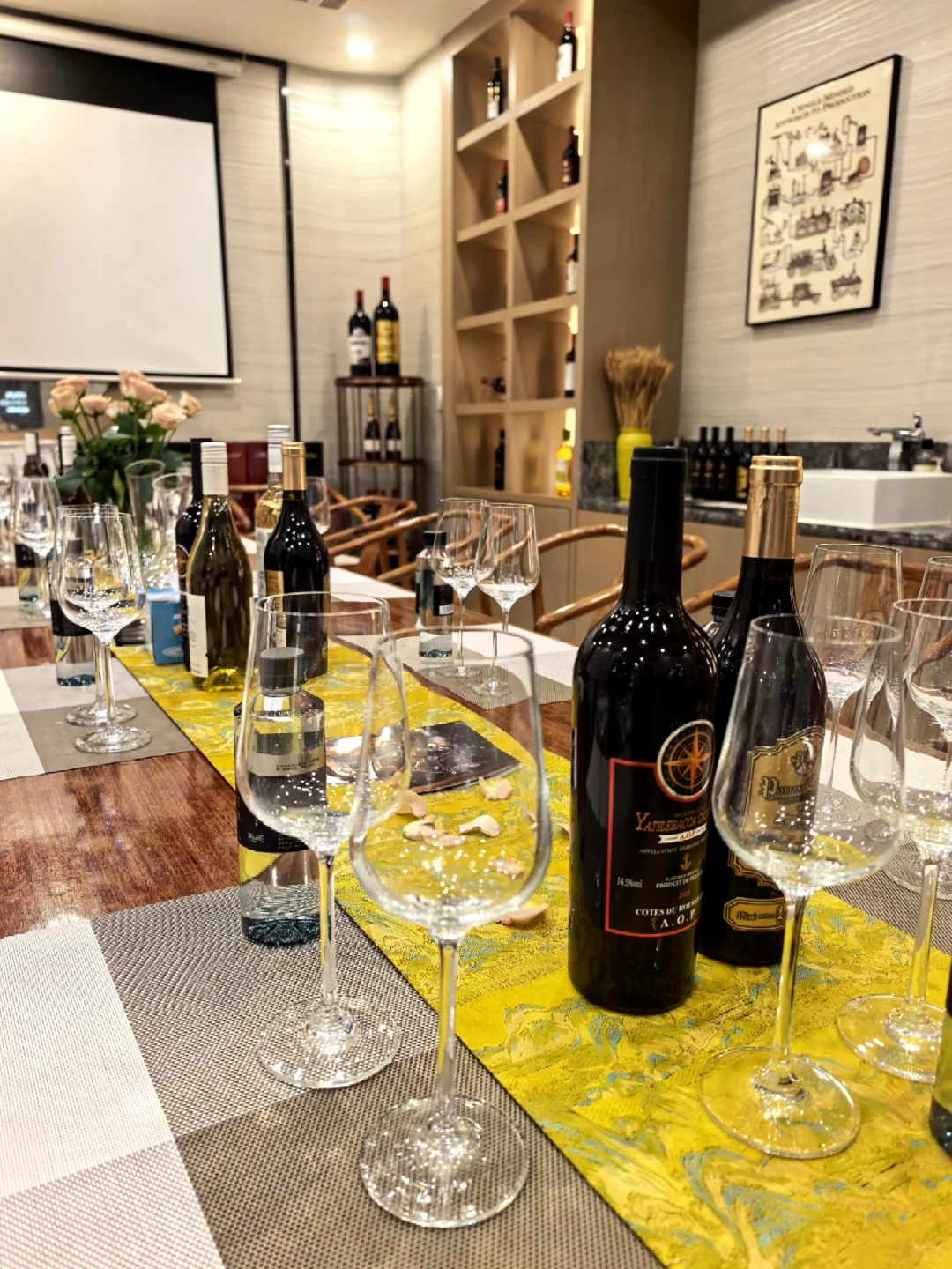 老洋房里的葡萄酒品鉴会?