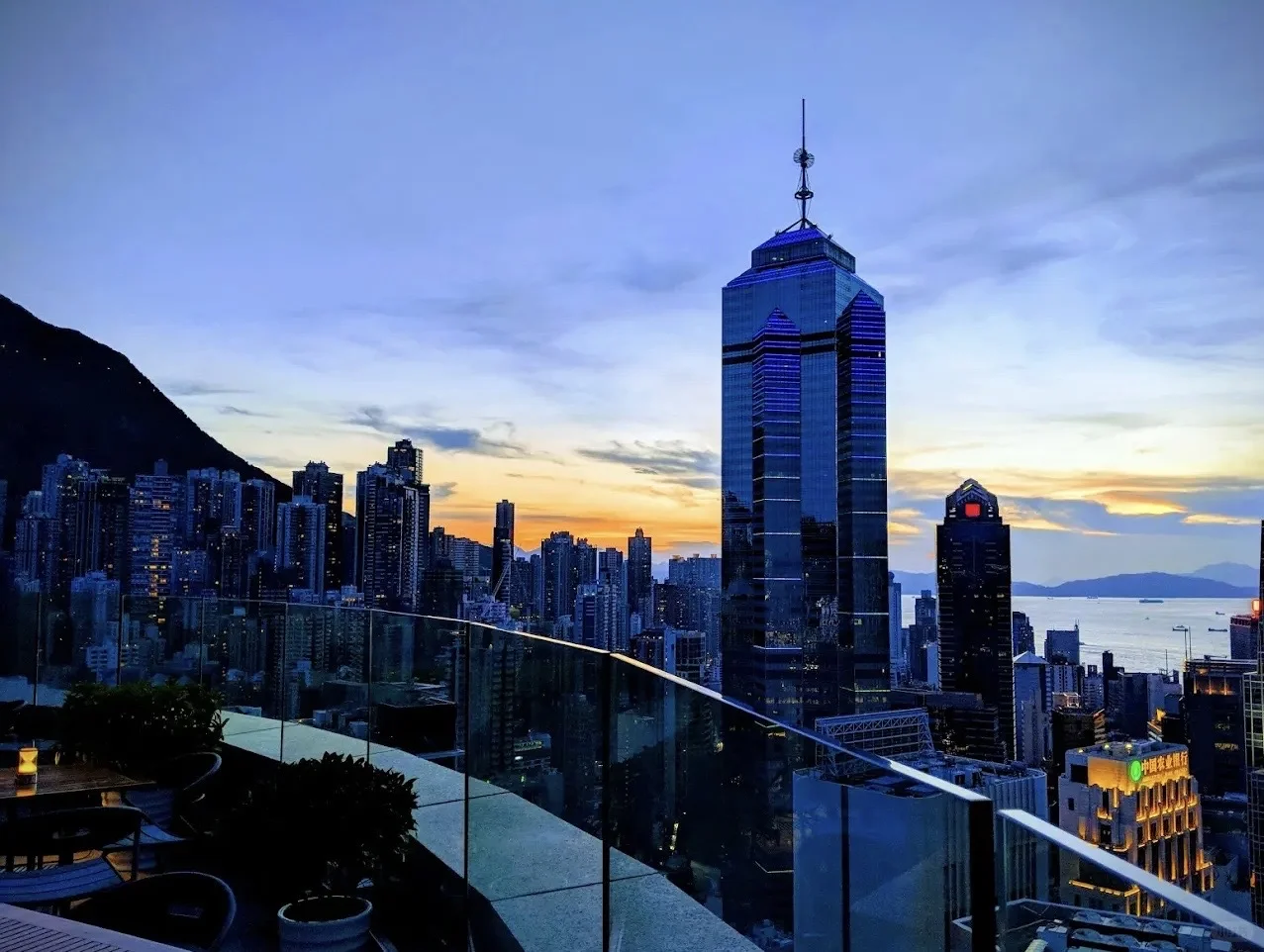 【葡萄酒拍卖投资沙龙｜邀您共品稀世佳酿】?