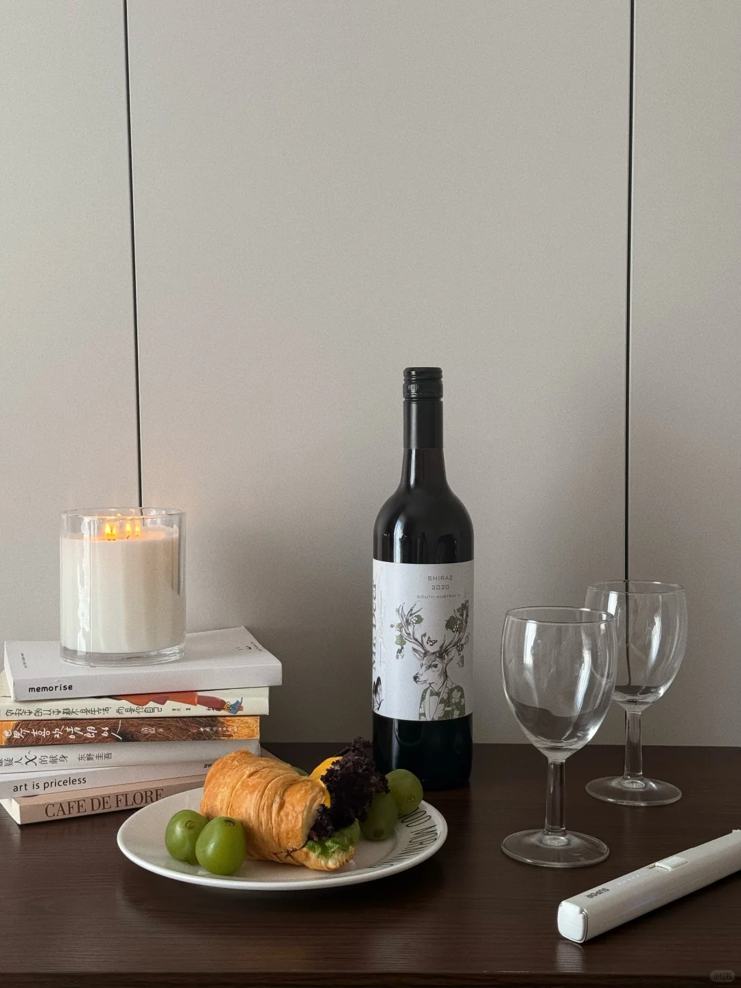 有些感受，本就不必说给世界听