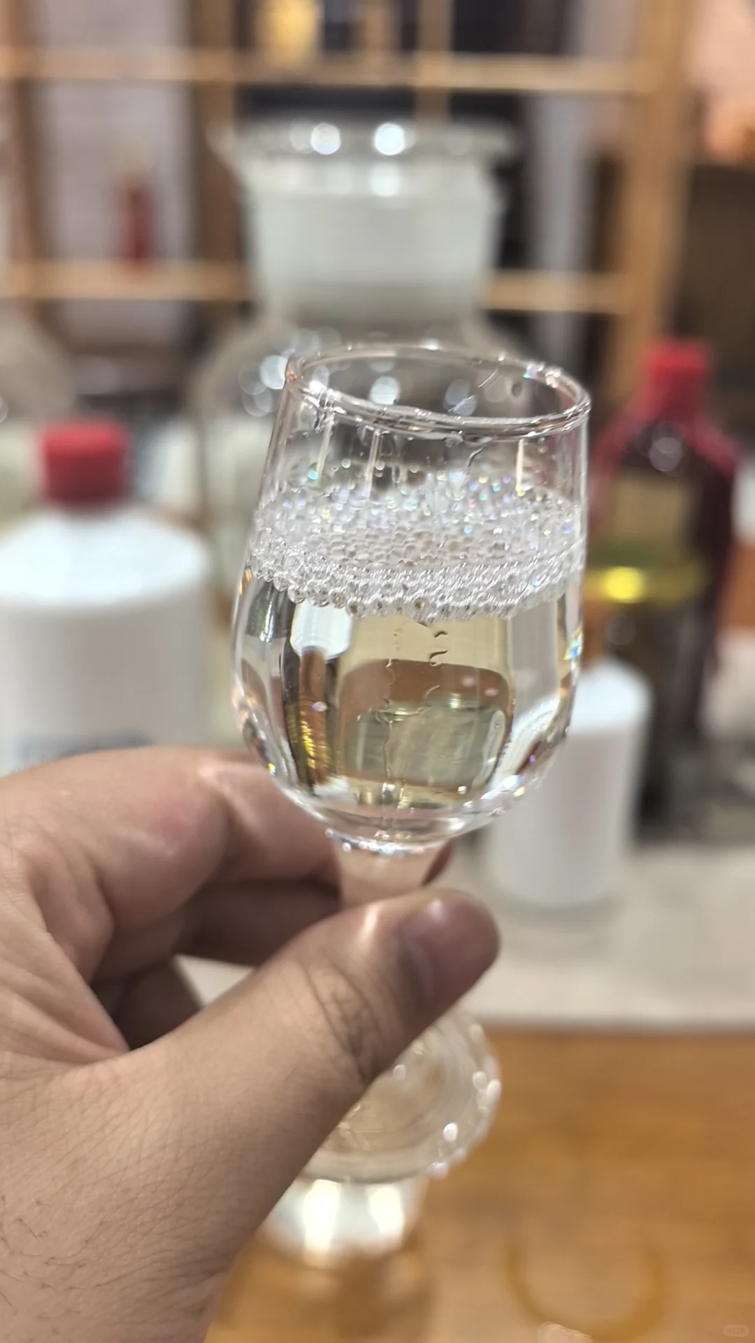 酱香型白酒，如何区分劣质酒和粮食酒