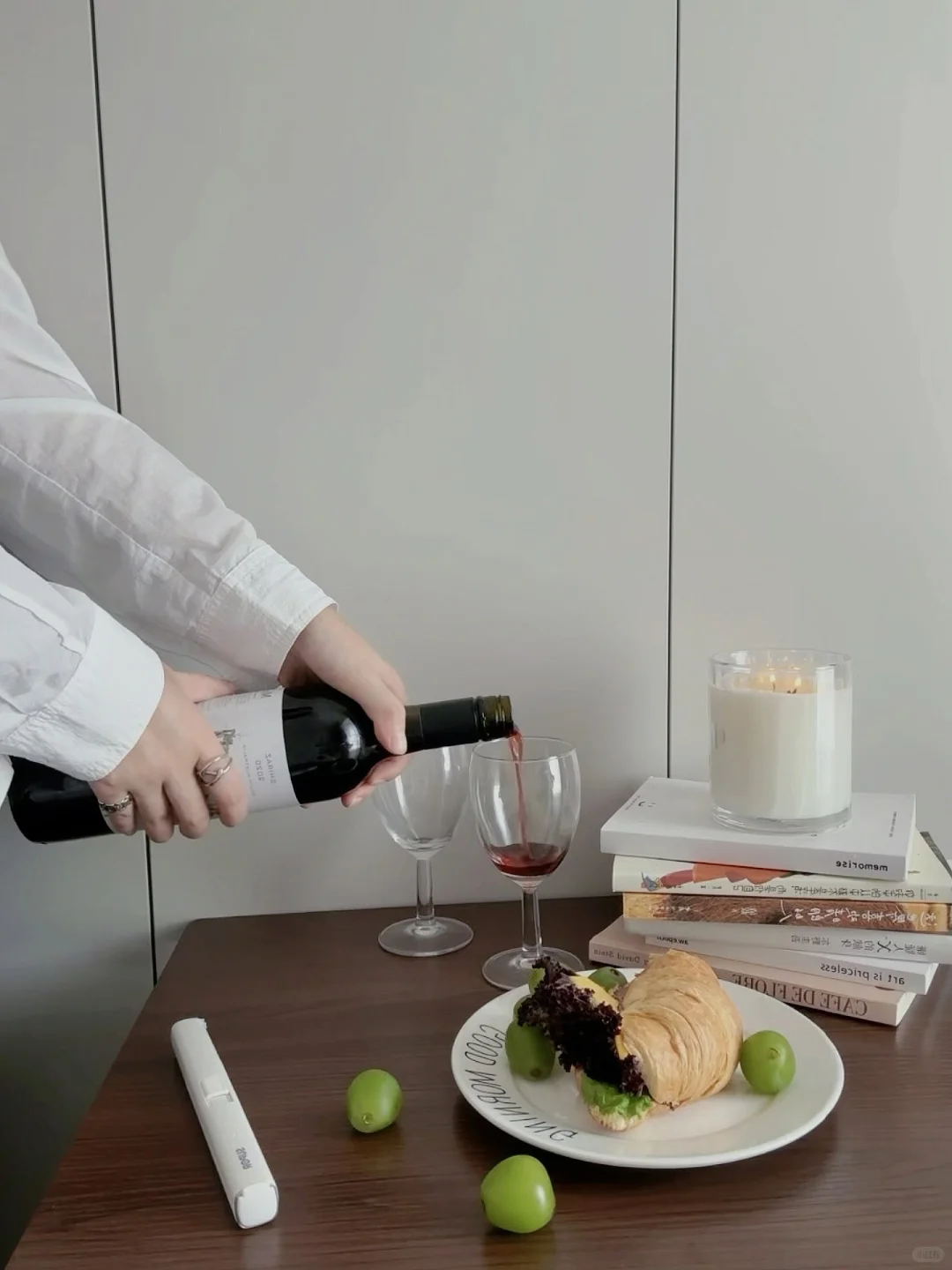 有些感受，本就不必说给世界听