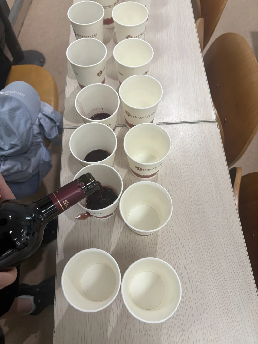 谁懂在北大课上喝葡萄酒的快乐！