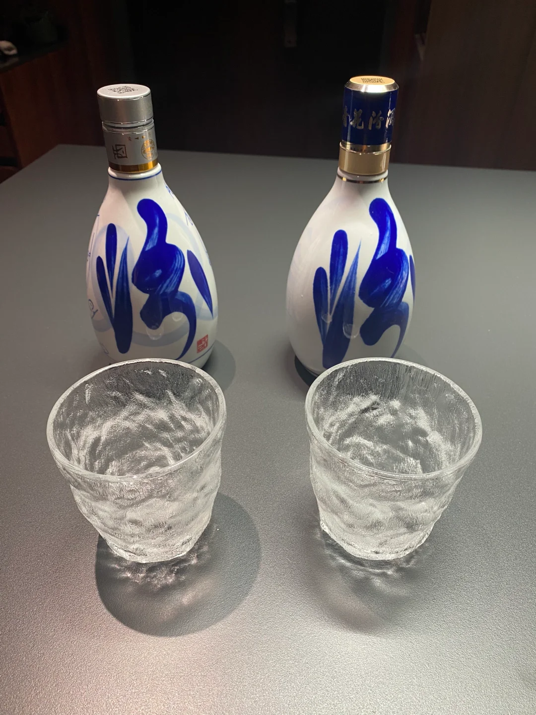 主打就是个听劝「青花20 VS 30」