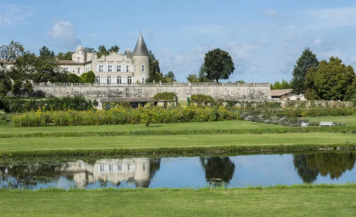 每天认识一款酒——拉菲红酒（Château Lafite-