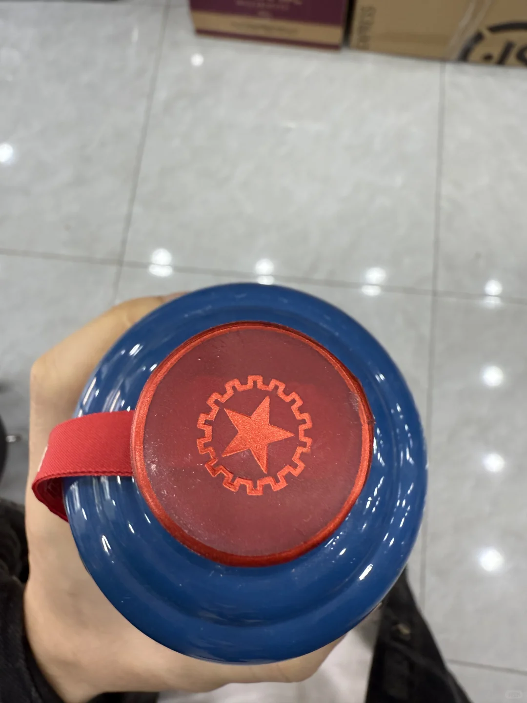 ? 今日茅台酒价 | 市场持续承压，囤货还是