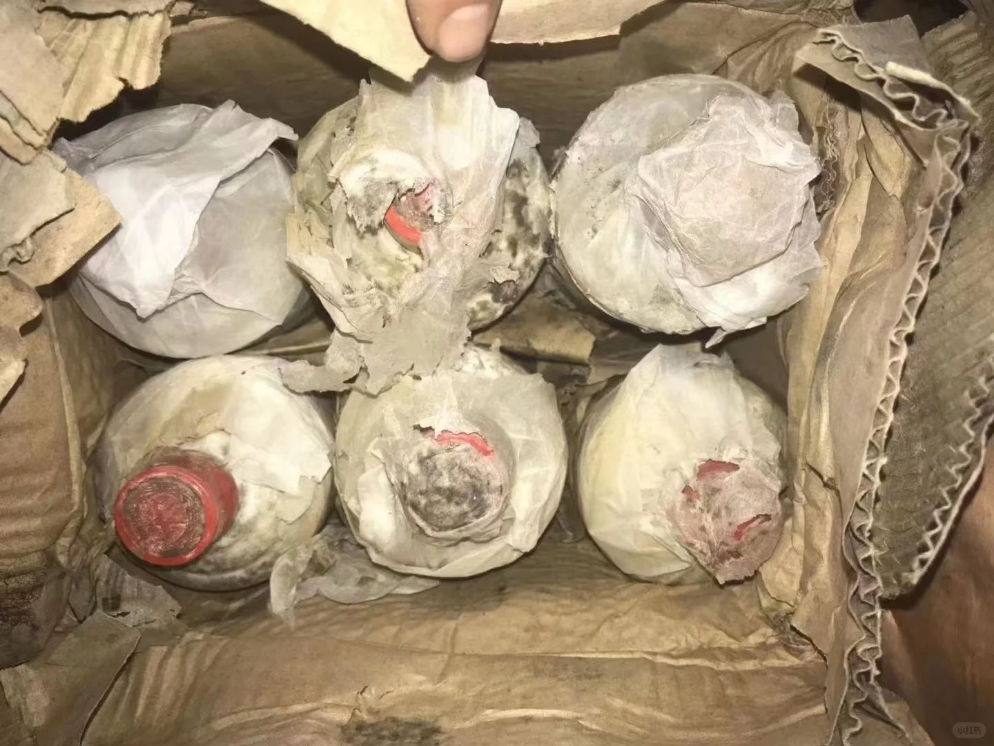 我们本地人都是存新酒喝老酒，就是陈的香