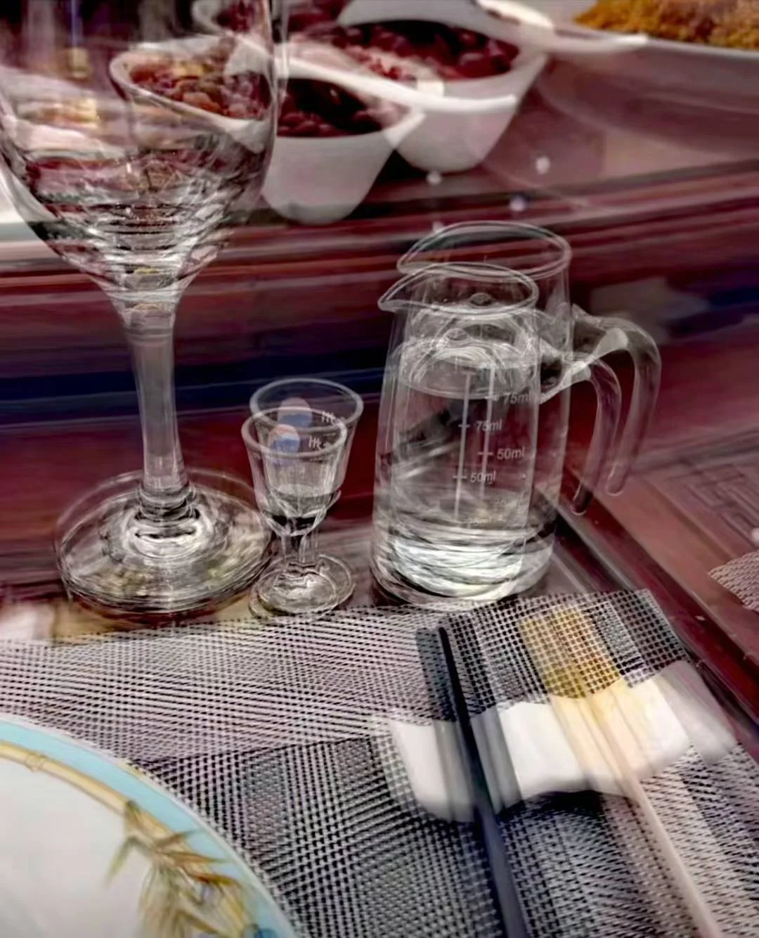 喝白酒的时候，喝什么饮料最解酒呀？
